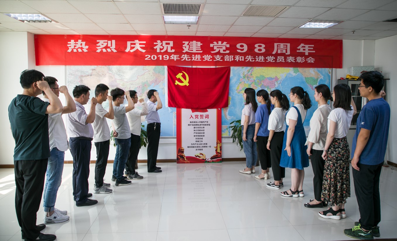 1562121261525604.jpg 2.jpg